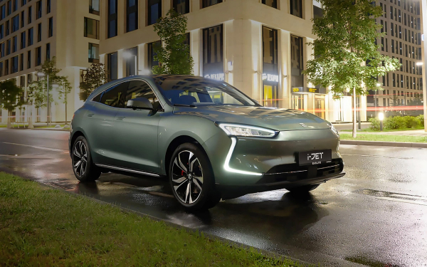 Новые BAIC BJ60, Evolute i-Jet, Geely Atlas. Какие еще автомобили можно купить зимой 2024 года в России :: Autonews7