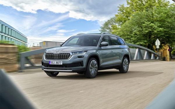 Эксперты назвали лучшие семиместные автомобили. Цены в России :: Autonews2