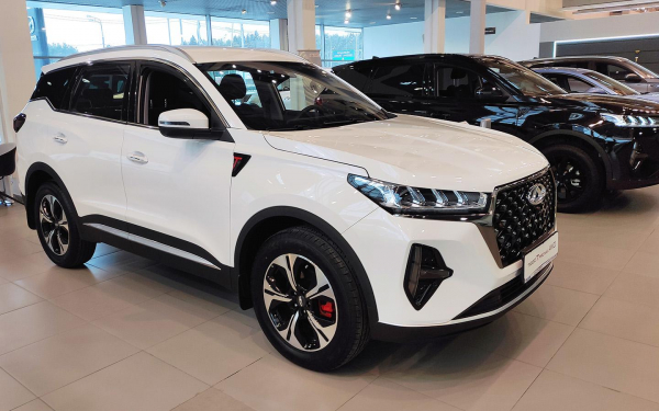 Какие самые продаваемые автомобили в феврале и сколько они стоят :: Autonews2