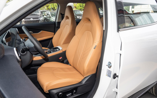 Конкурент Chery Tiggo 7 Pro Max от бренда Forthing получит полный привод для России :: Autonews3