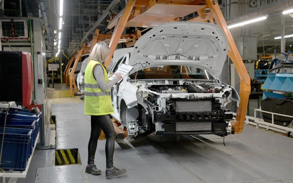 В России стали чаще покупать машины в кредит, а сроки кредитов выросли :: Autonews2