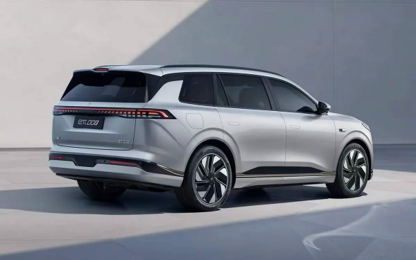 Автомобили нового бренда eπ начнут собирать в России :: Autonews1