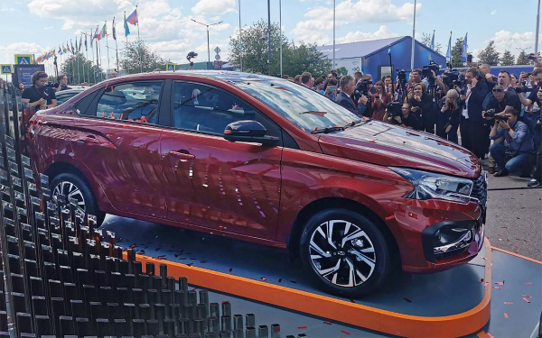 Цена Lada Iskra стартует с 1-1,2 млн рублей: есть ли у нее конкуренты :: Autonews5