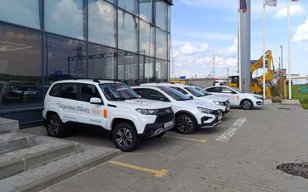 Autonews.ru проверил, есть ли Lada Iskra у дилеров: репортаж :: Autonews4