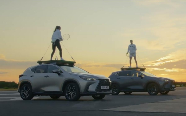 Dva lexus nx pouchastvovali v rekordah ginnessa podrobnosti autonews 3c64dac.jpg