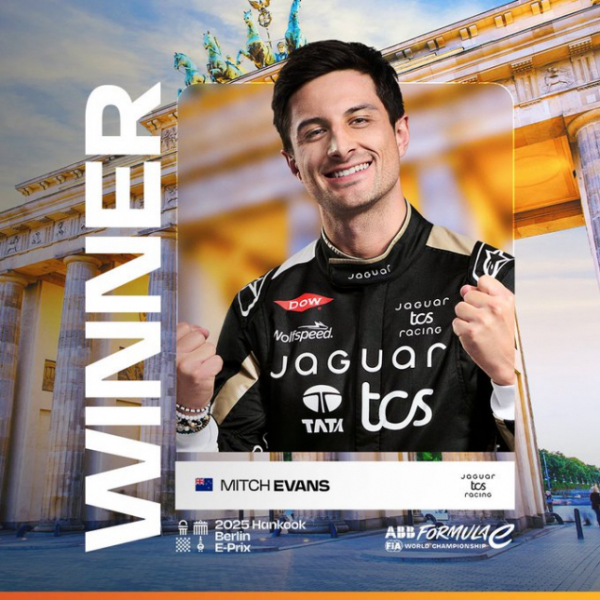 Formula e evans oderzhal pobedu v subbotnej gonke b5f4c1b.jpg