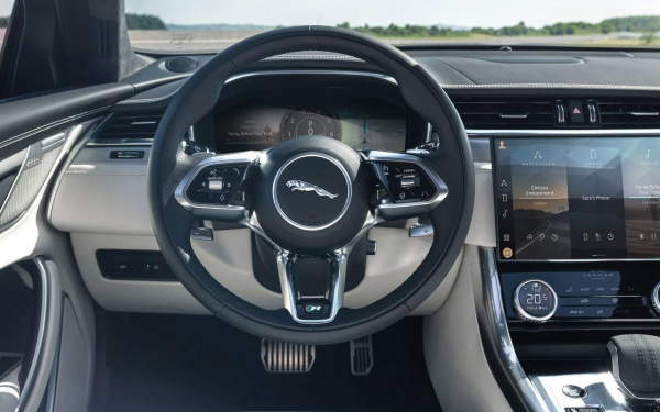 Jaguar land rover otzovet 21 tysjachu mashin prichina autonews d33729c.jpg