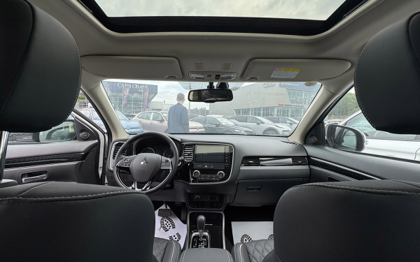 Как купить Mitsubishi Outlander 2022 из Китая в 2025 году: цена, документы, риски :: Autonews18