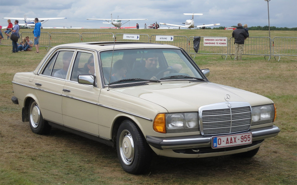 Какие машины служат дольше всего: Mercedes-Benz 240D, Lexus LS 400 и другие :: Autonews3