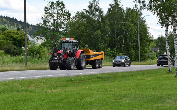Tihohodnoe transportnoe sredstvo znak foto mozhno li obgonjat cherez sploshnuju autonews 3b20e83.jpg