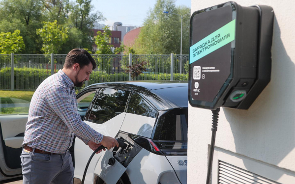 Zarjadki dlja elektromobilej budut ustanavlivat na azs postanovlenie pravitelstva autonews 285f8ab.jpg