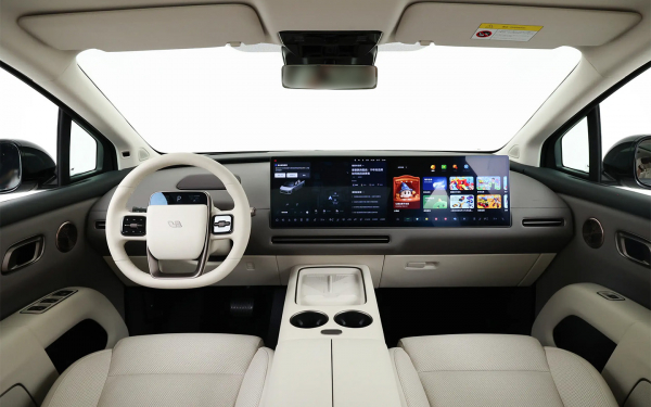Li Auto i8: комплектации, цена, характеристики :: Autonews2